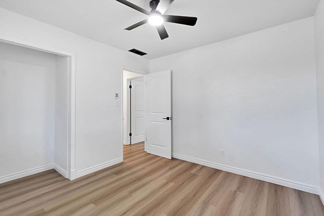 2845 E Swift Avenue, Fresno, CA 93726