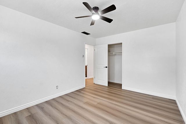 2845 E Swift Avenue, Fresno, CA 93726