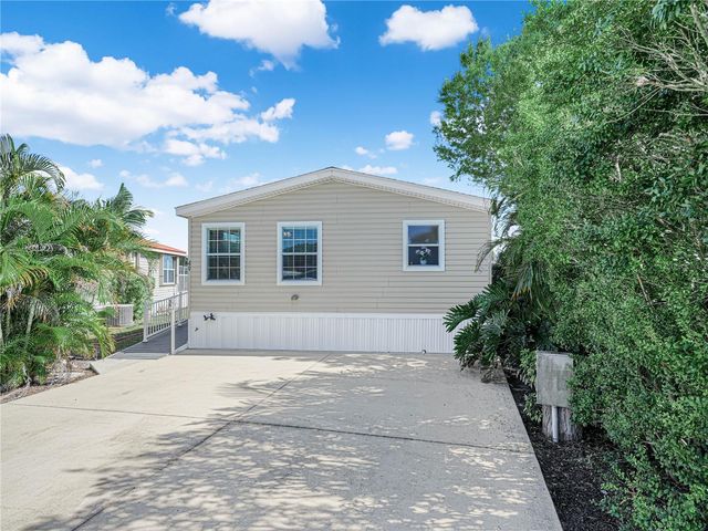 49 QUEEN OF WATERS STREET, Lake Wales, FL 33898