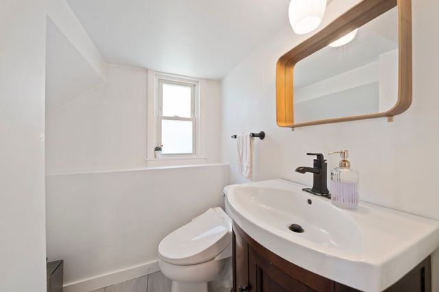 12 Marivista Ave, Waltham, MA 02451
