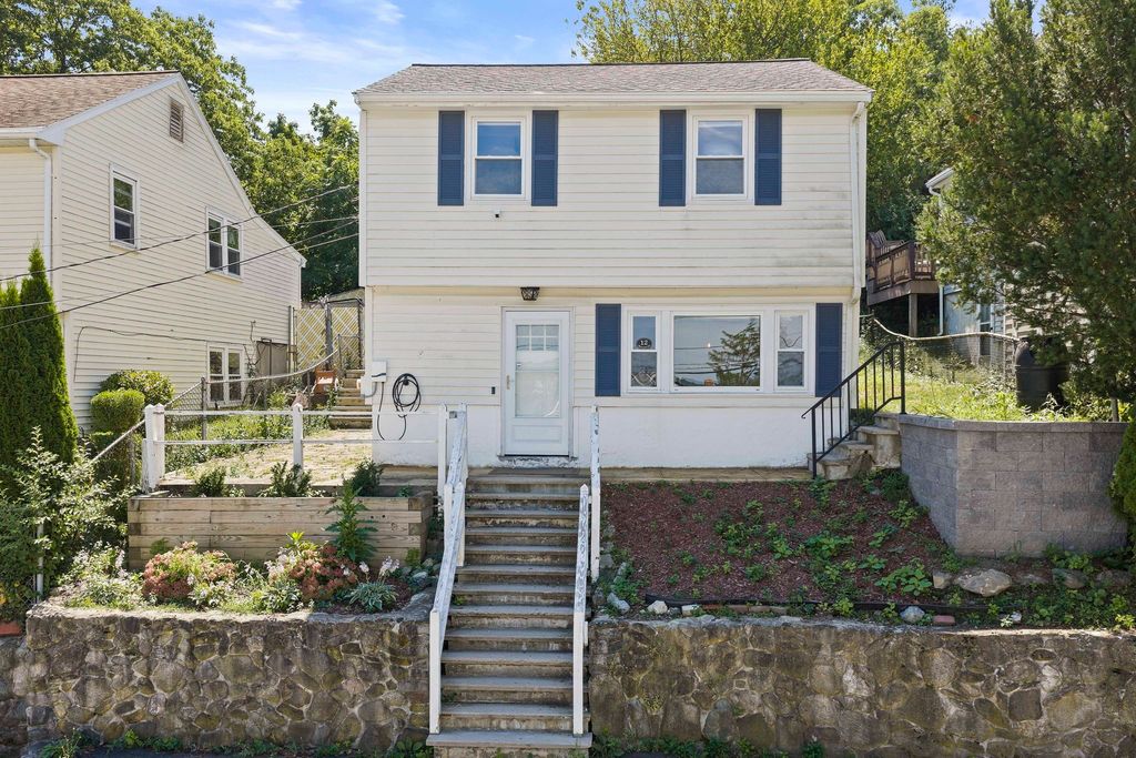 12 Marivista Ave, Waltham, MA 02451