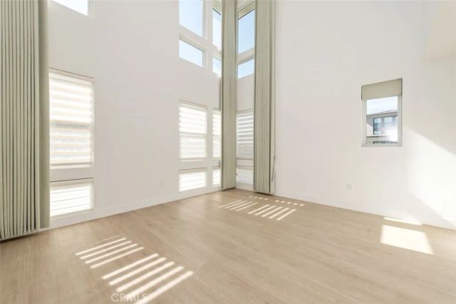 228 Stage, Irvine, CA 92618