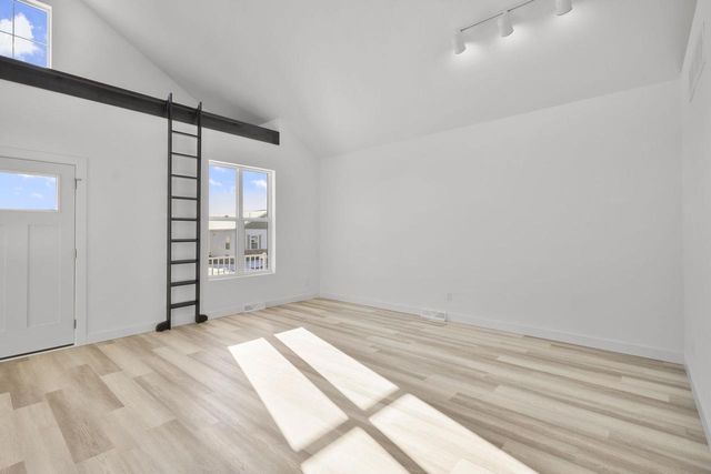 106 Lupine Avenue, Poynette, WI 53955