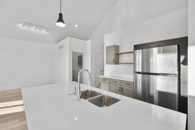 106 Lupine Avenue, Poynette, WI 53955