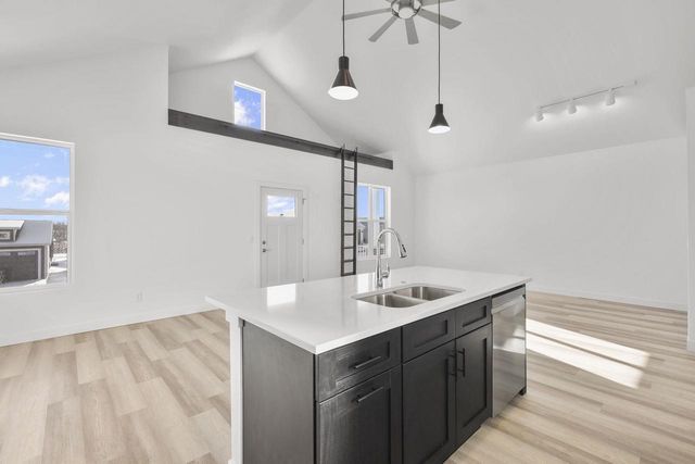 106 Lupine Avenue, Poynette, WI 53955