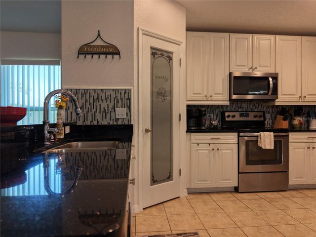 15637 CARINA DR, Orlando, FL 32828