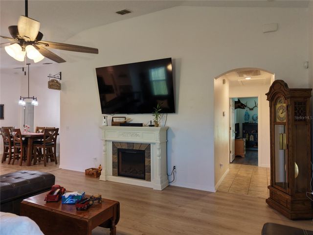 15637 CARINA DR, Orlando, FL 32828