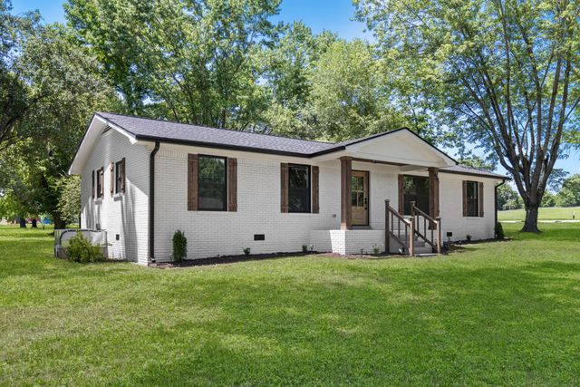 65 Rocky Creek Loop, Castalian Springs, TN 37031