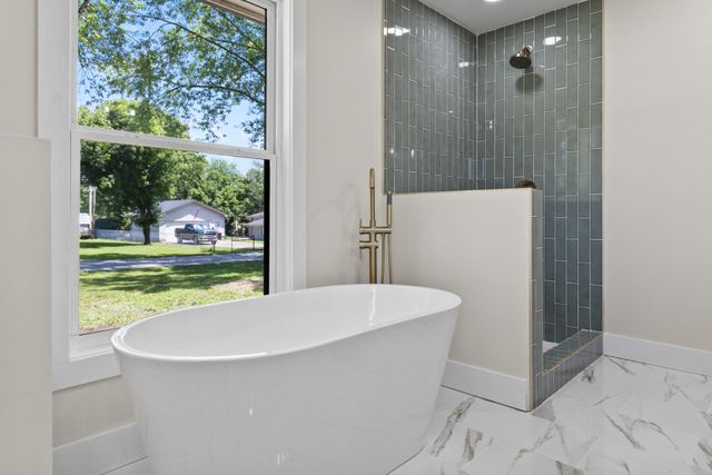 65 Rocky Creek Loop, Castalian Springs, TN 37031