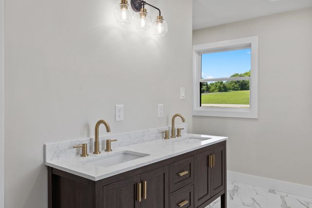 65 Rocky Creek Loop, Castalian Springs, TN 37031