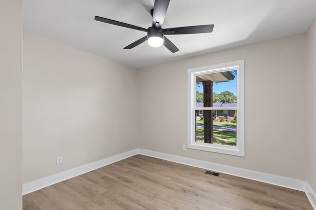 65 Rocky Creek Loop, Castalian Springs, TN 37031