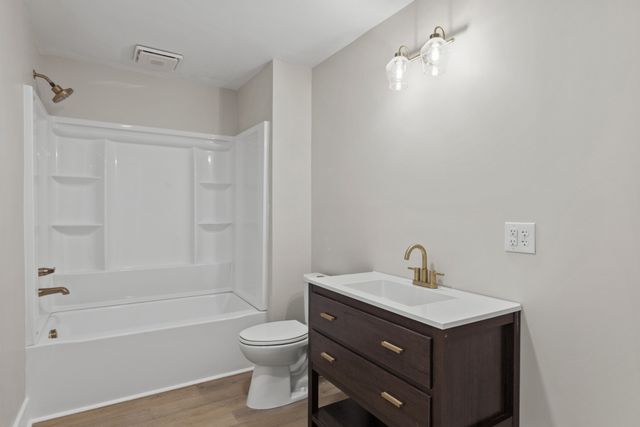 65 Rocky Creek Loop, Castalian Springs, TN 37031