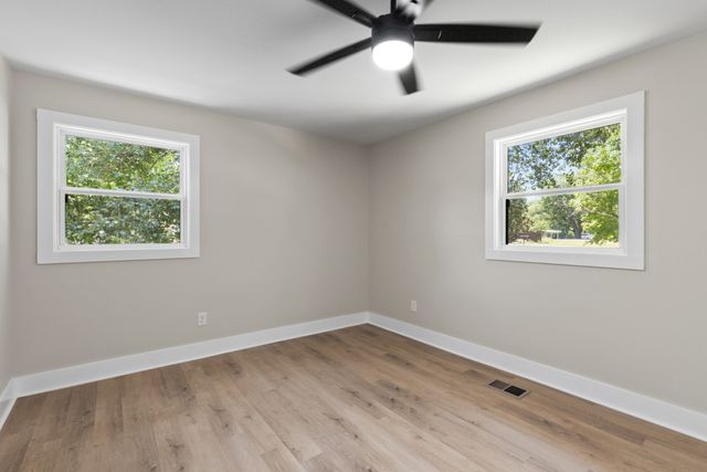 65 Rocky Creek Loop, Castalian Springs, TN 37031