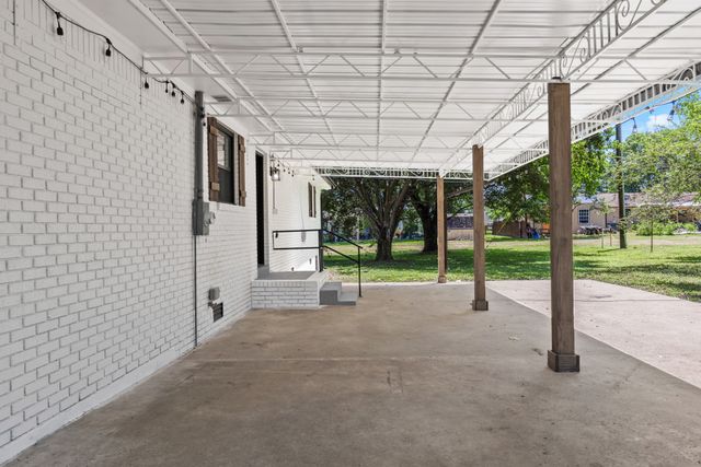 65 Rocky Creek Loop, Castalian Springs, TN 37031