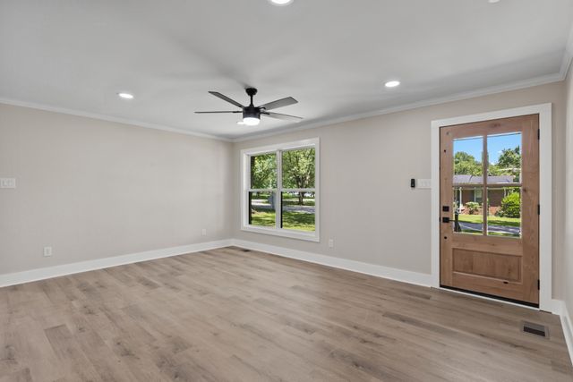 65 Rocky Creek Loop, Castalian Springs, TN 37031