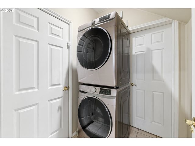 9016 Se EMILY PARK Way, Happy Valley, OR 97086