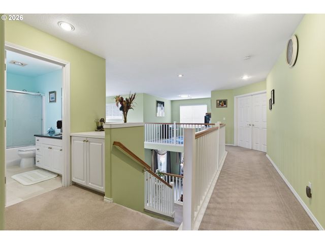 9016 Se EMILY PARK Way, Happy Valley, OR 97086