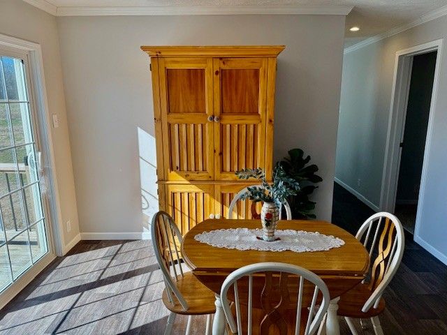 621 Laxson Rd, Pelham, TN 37366