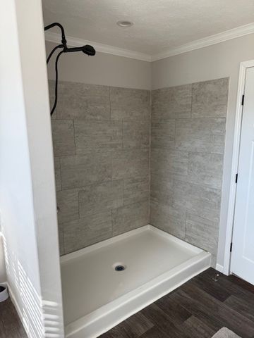 621 Laxson Rd, Pelham, TN 37366