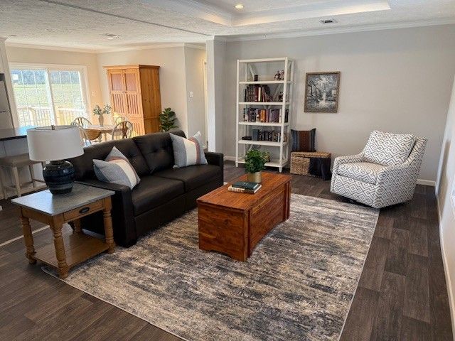 621 Laxson Rd, Pelham, TN 37366