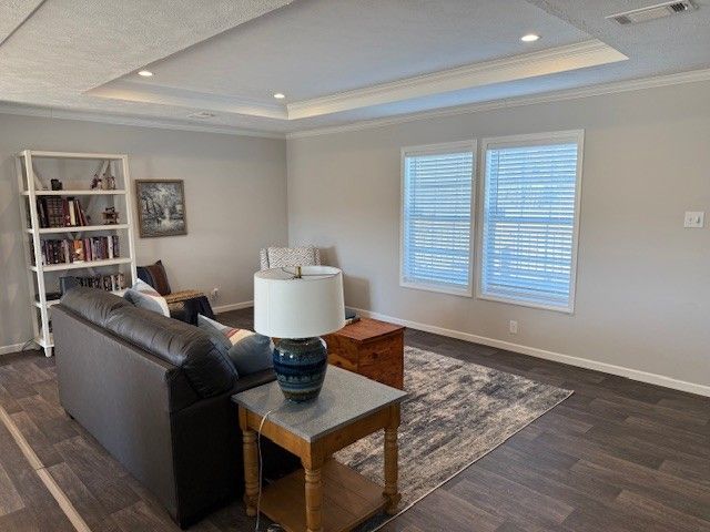 621 Laxson Rd, Pelham, TN 37366