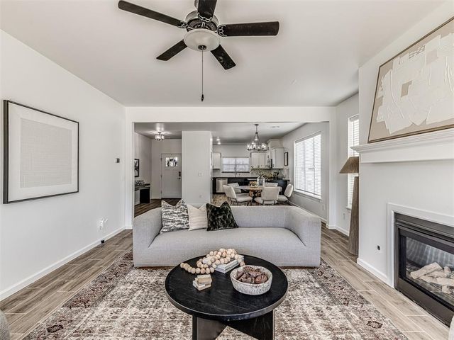 14524 Giverny Lane, Yukon, OK 73099