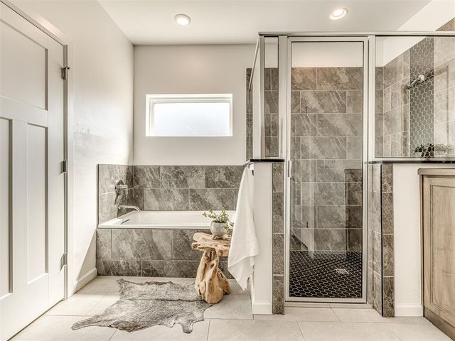 14524 Giverny Lane, Yukon, OK 73099