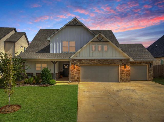 14524 Giverny Lane, Yukon, OK 73099
