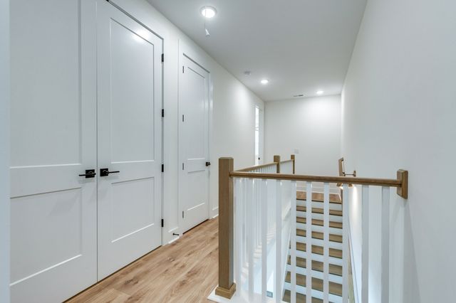 669A Westboro Dr, Nashville, TN 37209