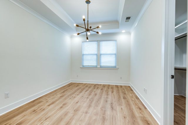 669A Westboro Dr, Nashville, TN 37209