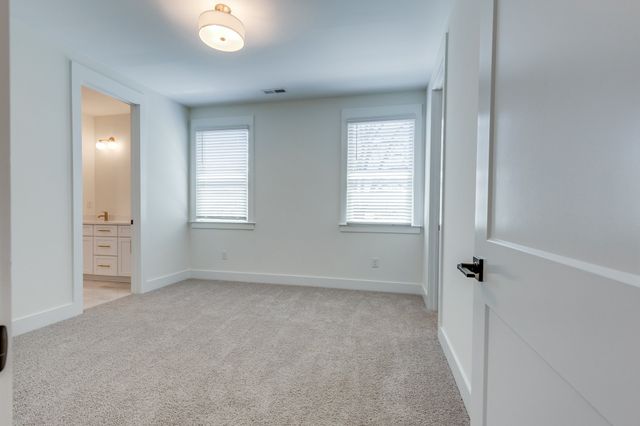 669A Westboro Dr, Nashville, TN 37209