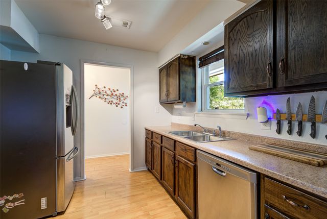 5410 Prince Drive, Lake Dallas, TX 75065
