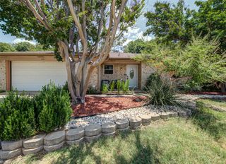 5410 Prince Drive, Lake Dallas, TX 75065