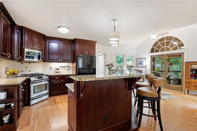 2675 Catawba Drive NW, Kennesaw, GA 30152