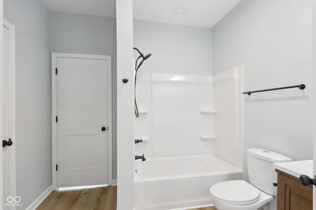 8355 Fieldfare Way, Indianapolis, IN 46237