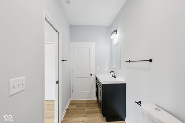 8355 Fieldfare Way, Indianapolis, IN 46237