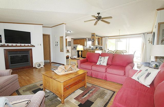 W5400 Buffalo Drive, Montello, WI 53949