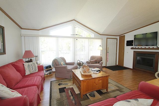 W5400 Buffalo Drive, Montello, WI 53949