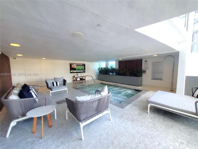 17001 Collins Avenue 1006, Sunny Isles Beach, FL 33160