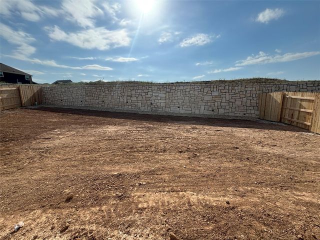116 Brislecone PASS, Hutto, TX 78634