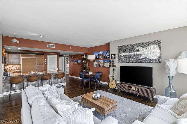 222 Karen Avenue 2701, Las Vegas, NV 89109