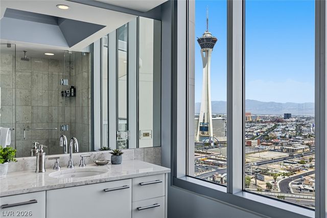 222 Karen Avenue 2701, Las Vegas, NV 89109