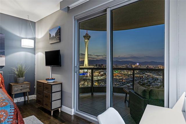 222 Karen Avenue 2701, Las Vegas, NV 89109