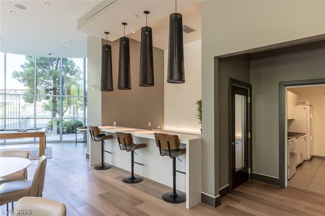 222 Karen Avenue 2701, Las Vegas, NV 89109