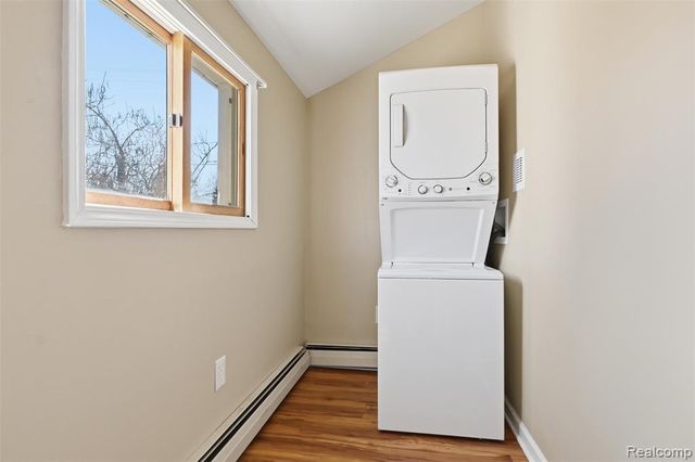 532 E Broad Street, Linden, MI 48451