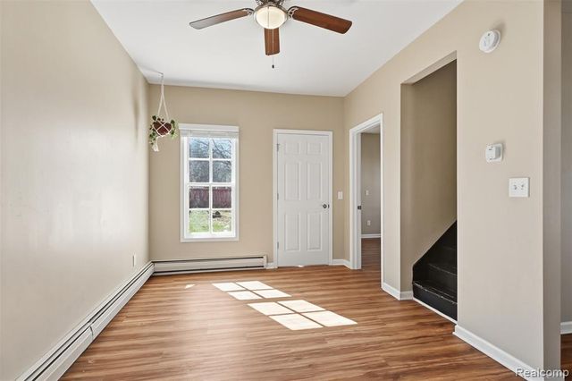 532 E Broad Street, Linden, MI 48451