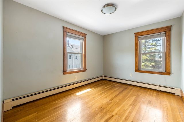 616 Adams St, Quincy, MA 02169