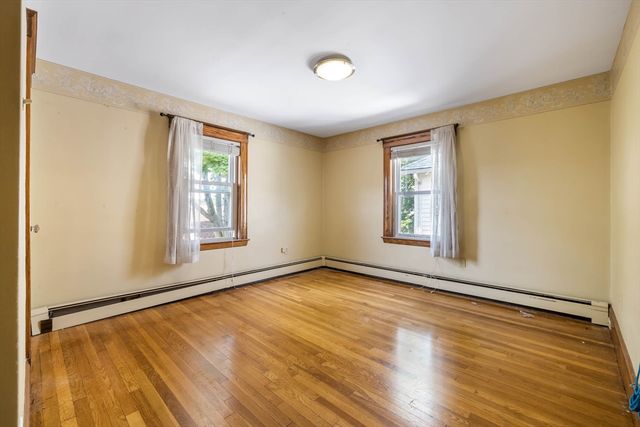 616 Adams St, Quincy, MA 02169