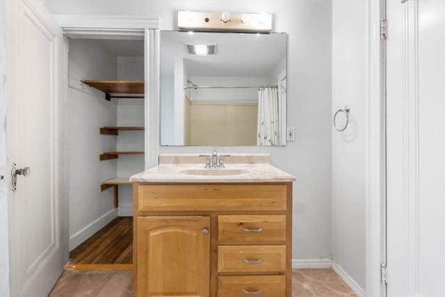 616 Adams St, Quincy, MA 02169