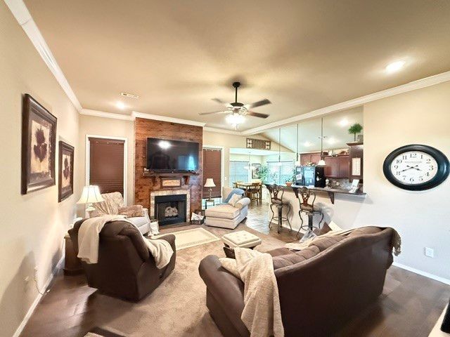 200 Honeysuckle Street, Alma, AR 72921
